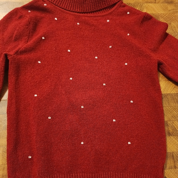 Red turtleneck sweater with festive embellishments toddler girl size - Picture 9 of 12